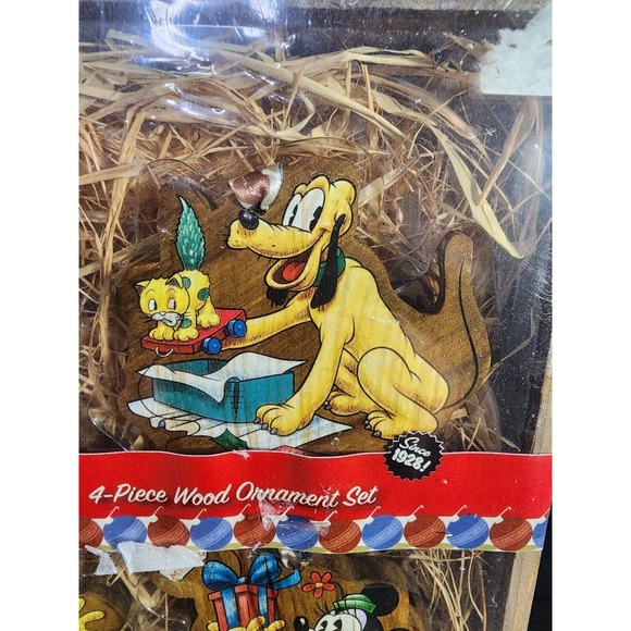 Original Disney MICKEY MOUSE WOOD Christmas Ornament Set - 4Piece NIB Vintage - Picture 3 of 8